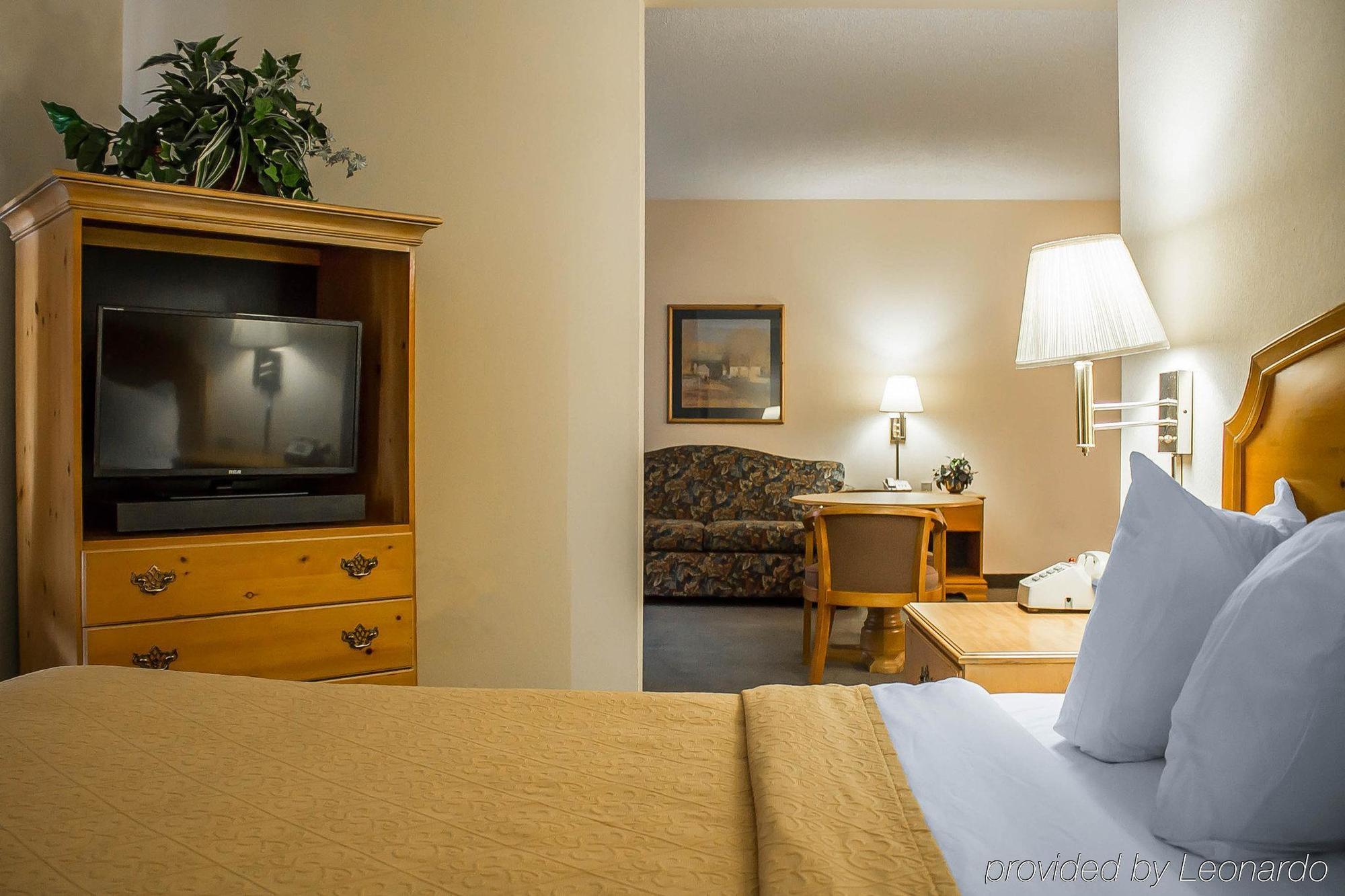 Quality Inn & Suites Bellville - Mansfield Zewnętrze zdjęcie